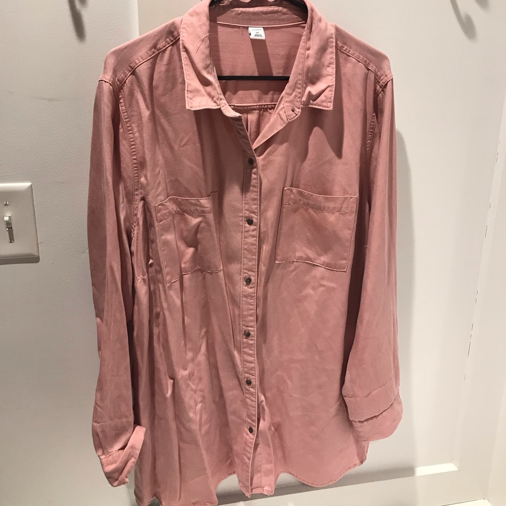 Old Navy button down shirt